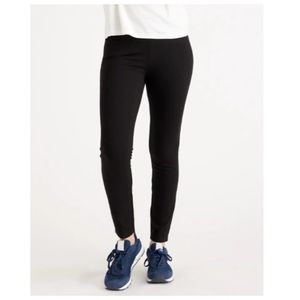 Quince Ultra Stretch Ponte Skinny Pant